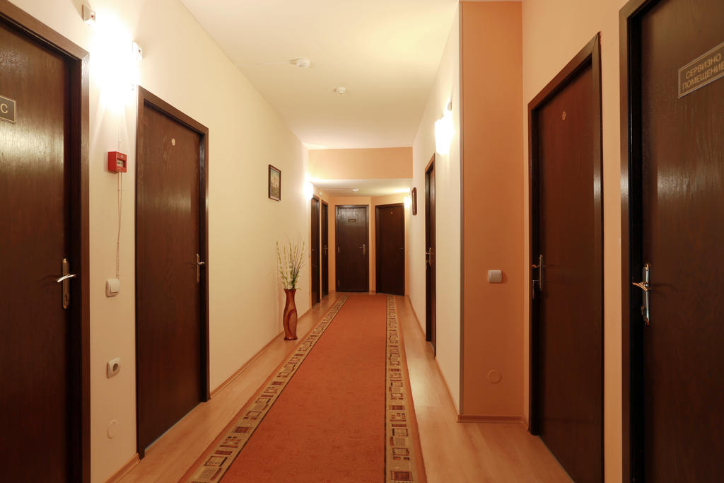 Acropolis Hotel 파자르지크 외부 사진