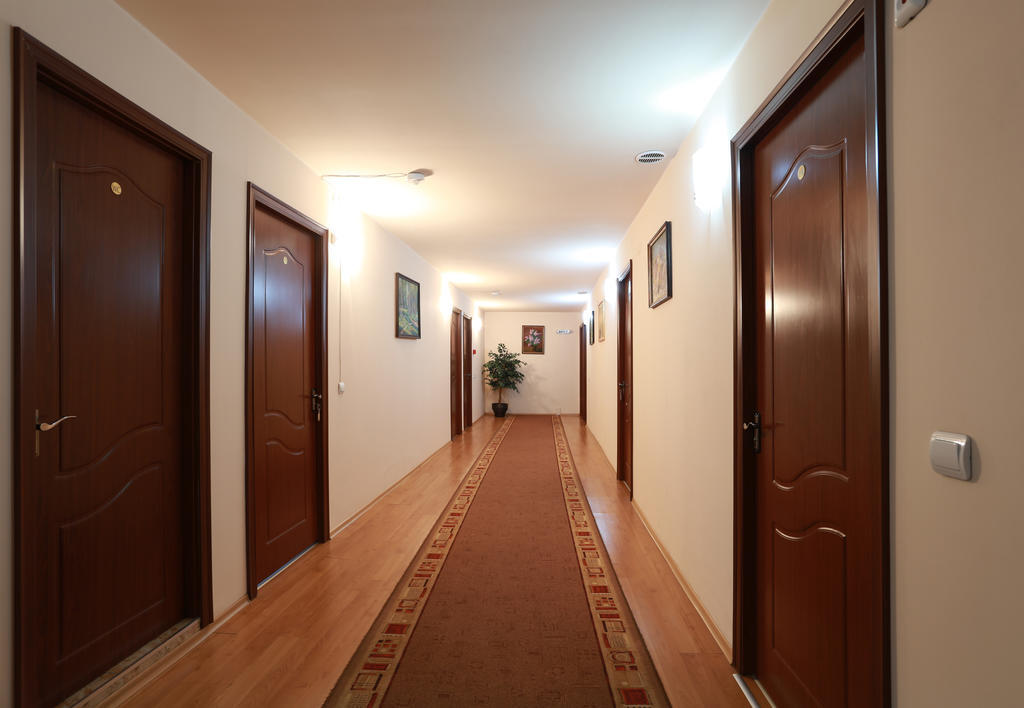 Acropolis Hotel 파자르지크 외부 사진